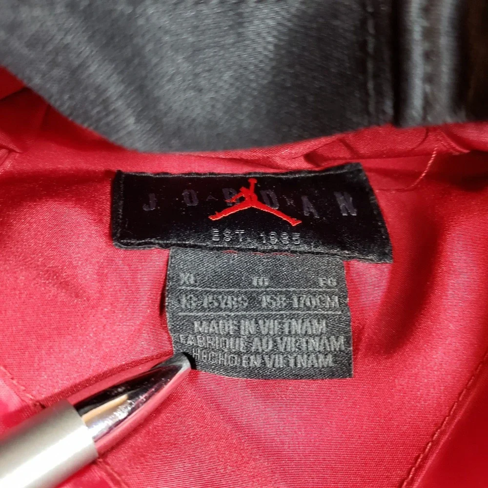 Jordan Puffer Vest Jacket Red Black Nike Air Logo‎ Hooded Boys Youth 13-15 Yrs